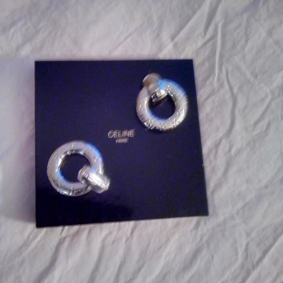 Celine women's belt  size 75 with matching earrings - Picture 4 of 8